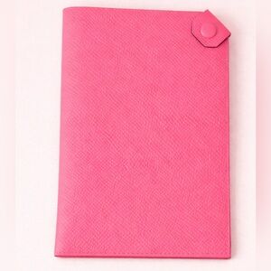 Hermes Tarmac Passport Holder